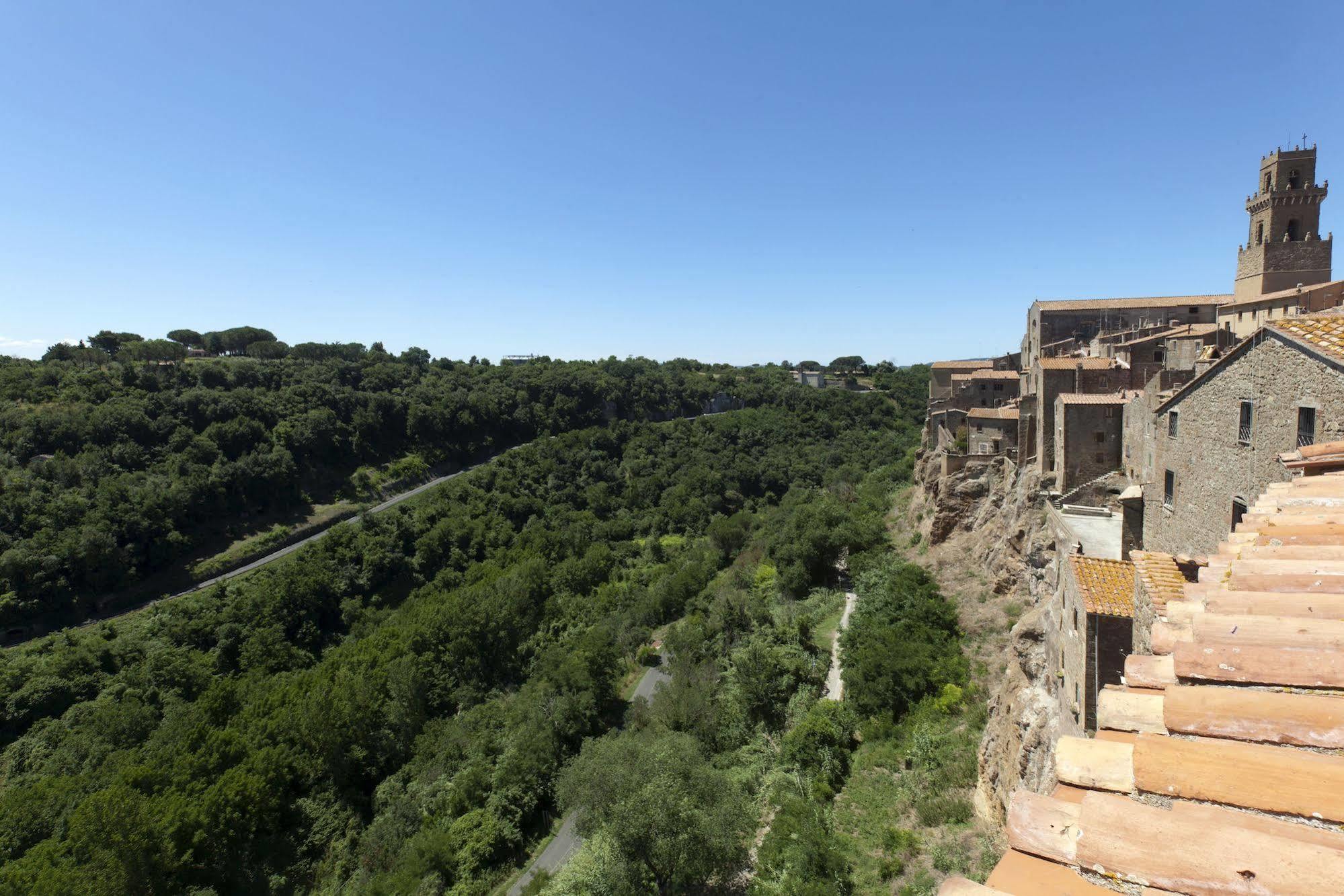 La Casa Degli Archi Hotel Pitigliano Exterior photo